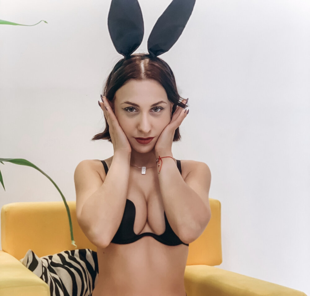 AnnGilbert's Offline XXX Chat