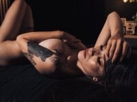 alysa_g_'s webcam live show
