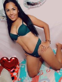 colombianqueen_'s Offline XXX Chat