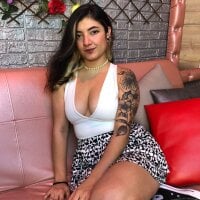 PenelopeSuarez's Offline Chat Room
