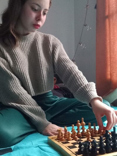 everest_69 on StripChat