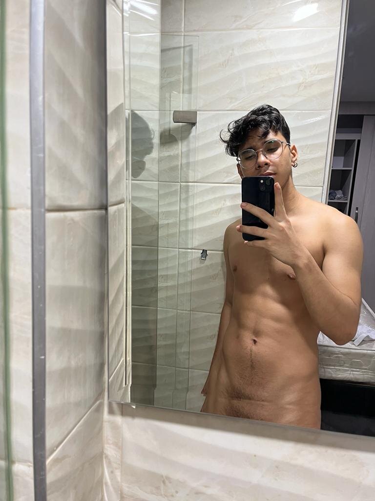 hotdamon
