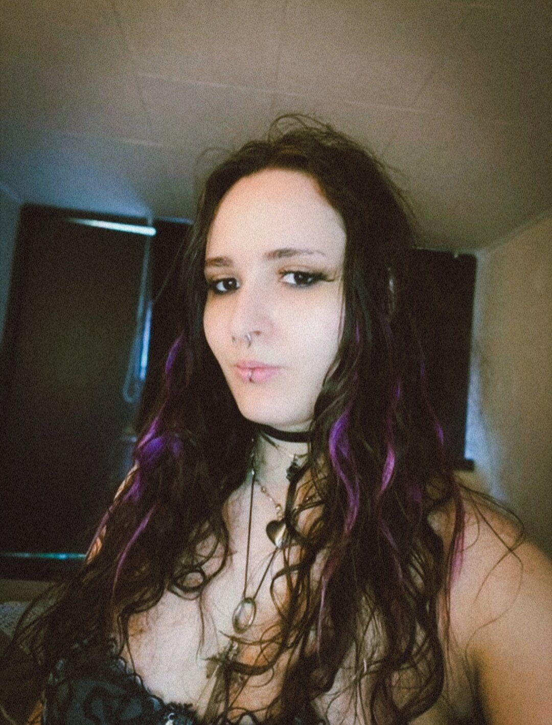 Delilah_cam