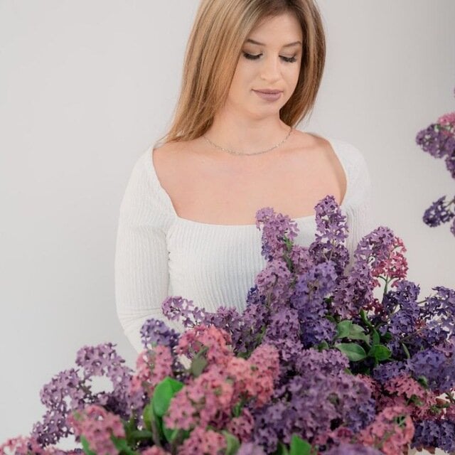 Simonea_ profile