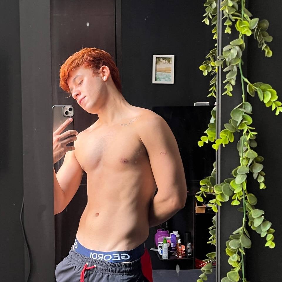 gingertwink_n from stripchat