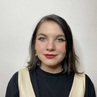 AnnTayIor's Offline Chat Room