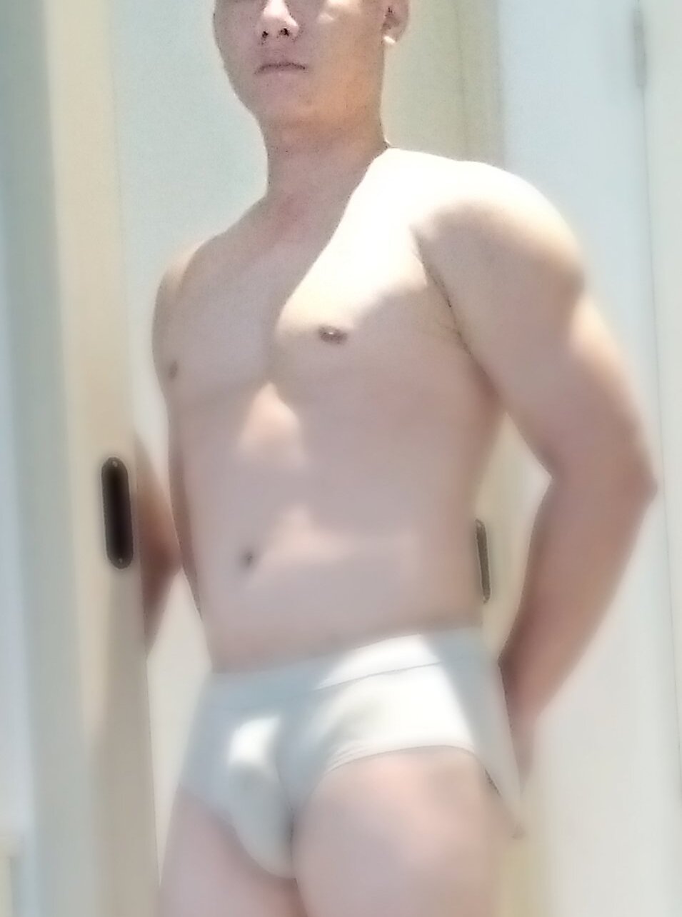 asian_gigolocute86 profile