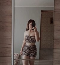 CuteBlondie69's webcam live show