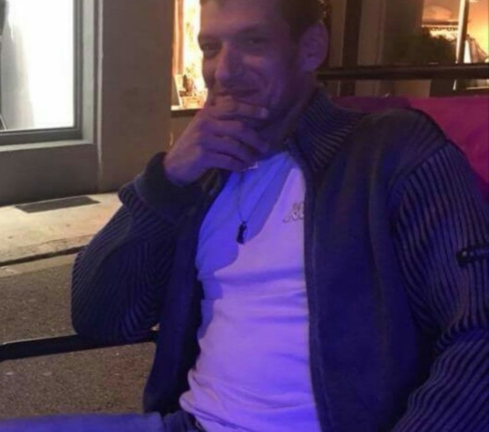Couplechaud38200 profile