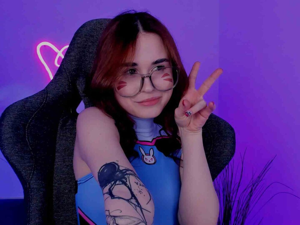 Live sex webcam photo for KarleeJaimes #289091582