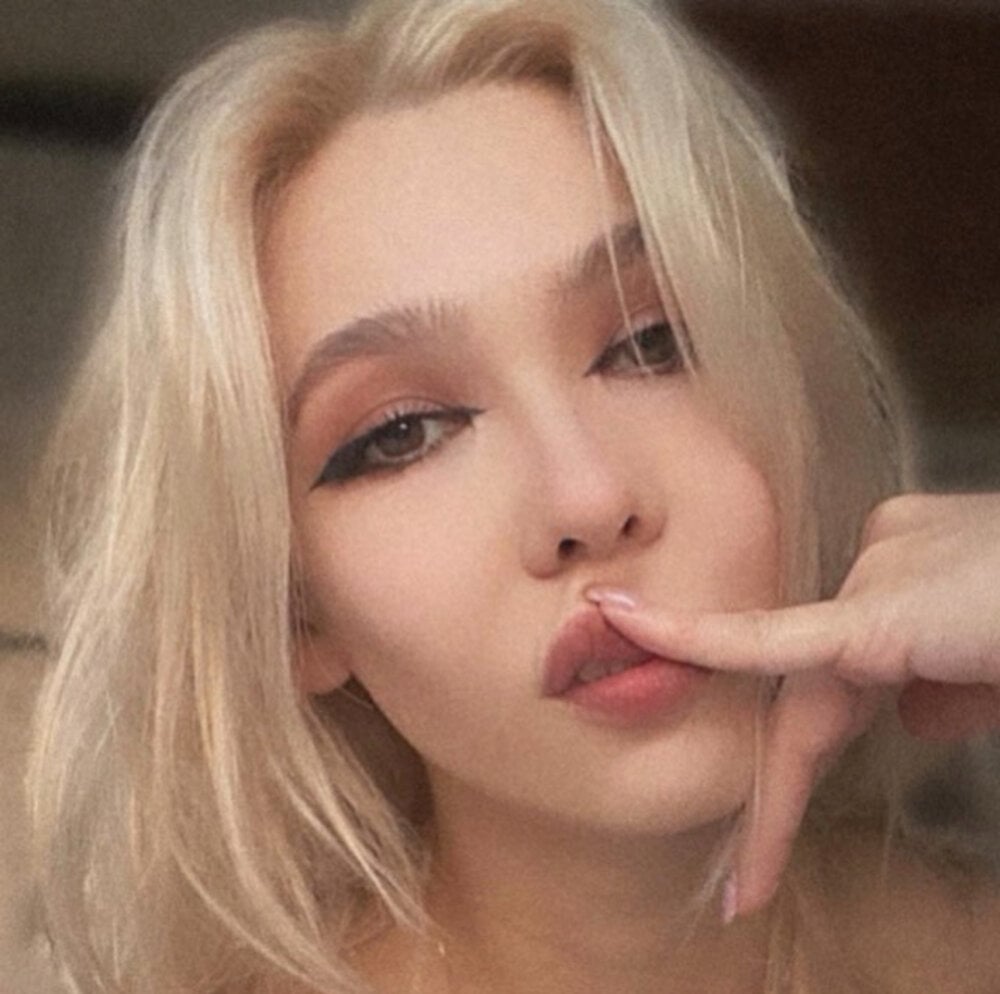 amateursex-livecam.com kitty_katy_pears livesex profile in asian cams