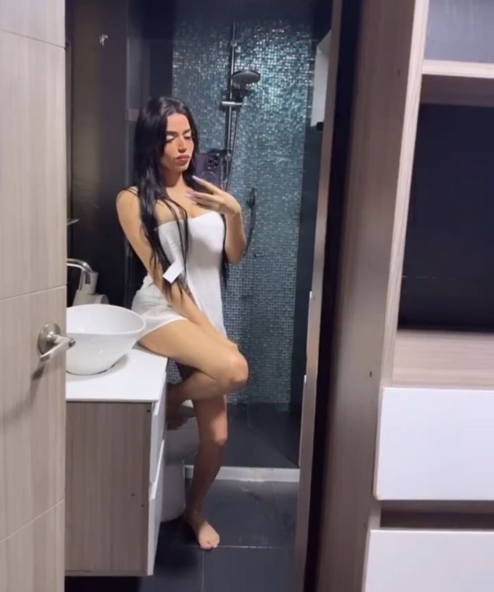 Hotsweetmila