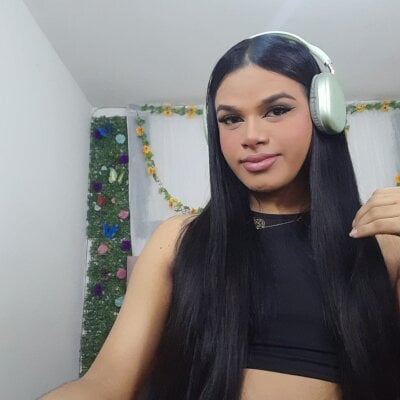 Vickydanyx - Stripchat Blowjob Cam2cam Cumshot Trans 