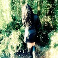 Vick_Eleanor's Offline Chat Room