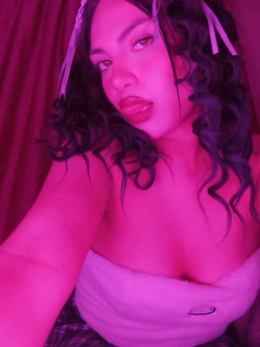 melli_as' Offline XXX Chat