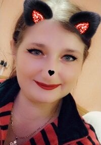Super_hyliganka's Offline Chat Room
