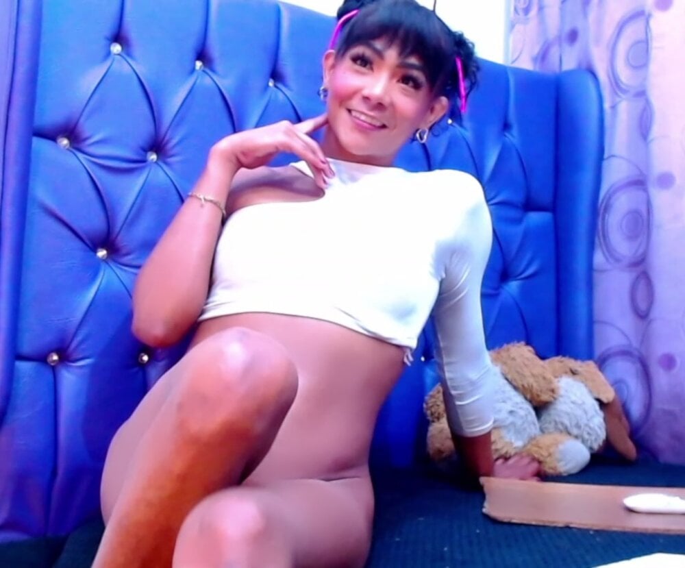 Luna Eva 1