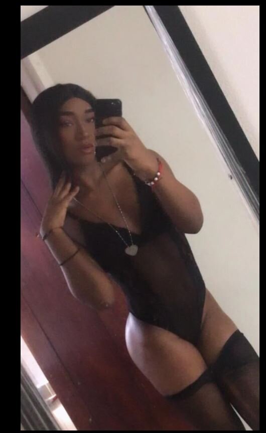 ebony_angelica