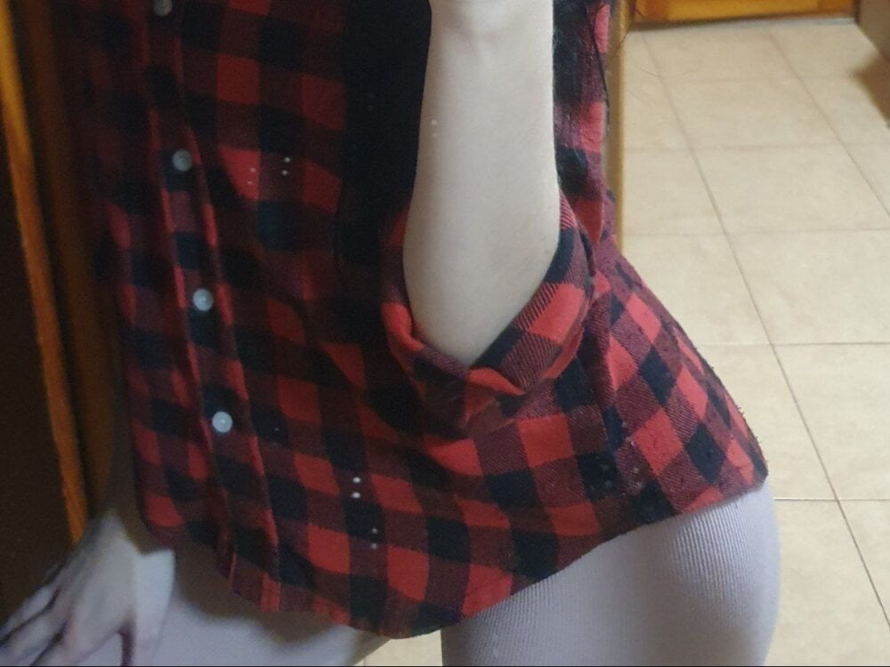 show2cam.com sweetcatcandy livesex profile in thin cams