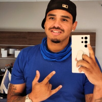 ReesesPns Male Bigass Online Webcam Nude