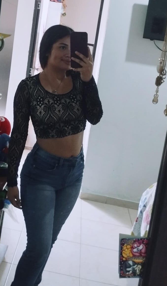Laila_hot18 profile