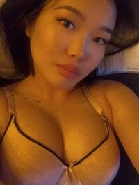 cool_bonnie Adlı Modelin Çevrimdışı Sohbet Odası
