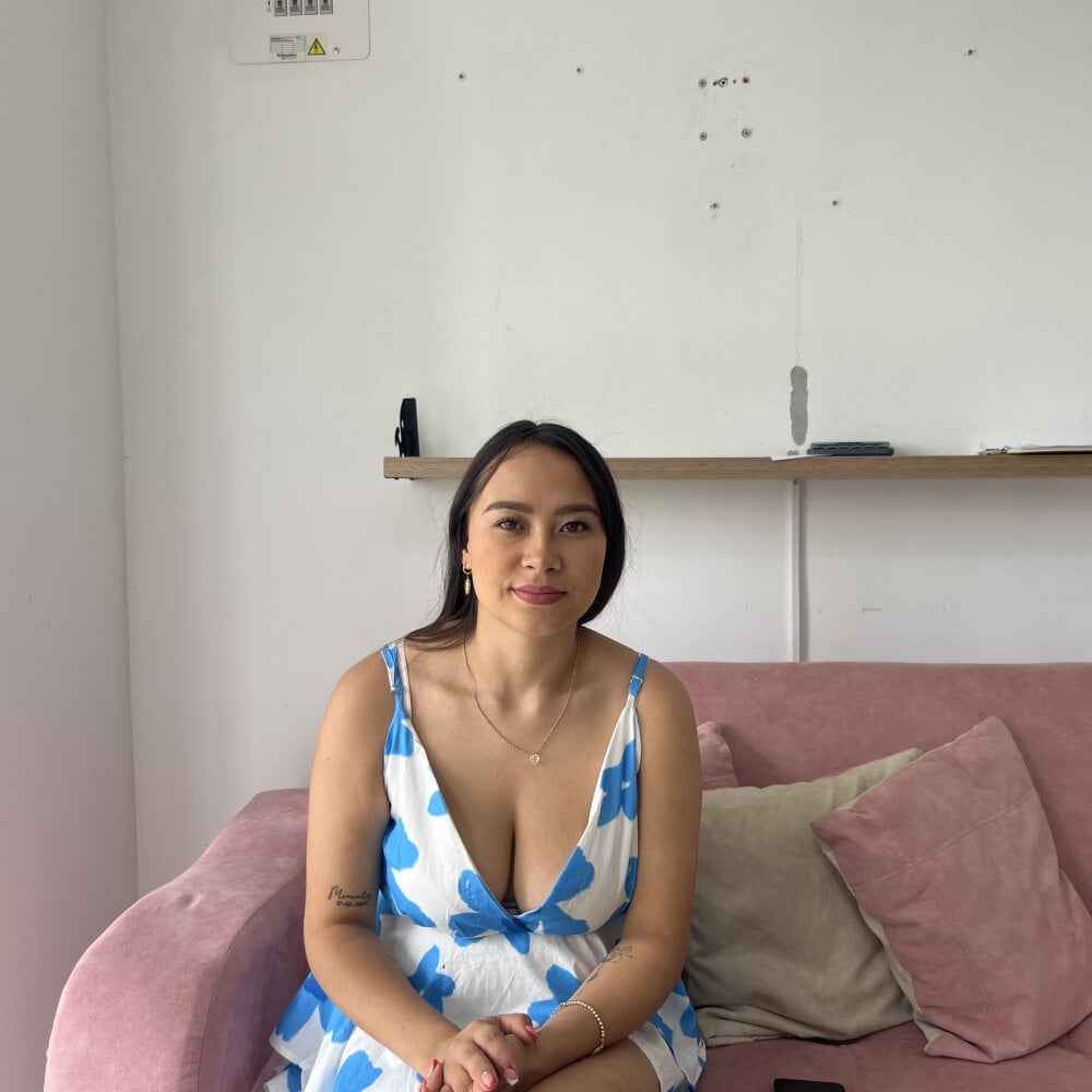 Bella_f00x profile