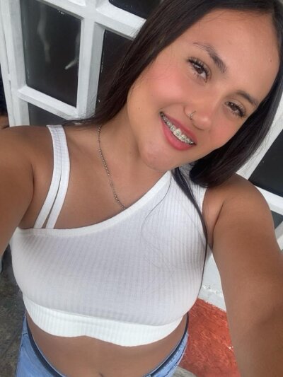 Thalia_sweett_ 🚉 live online cam