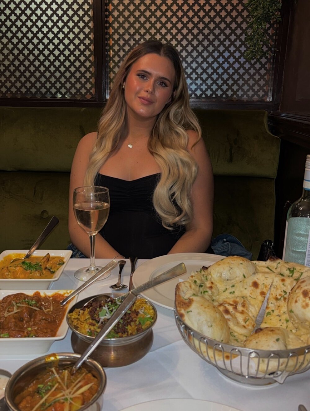 onaircams.com blonde_bunny livesex profile in the-world-of-unicorns cams