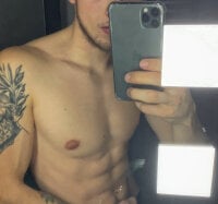 YourHotGreg's webcam live show