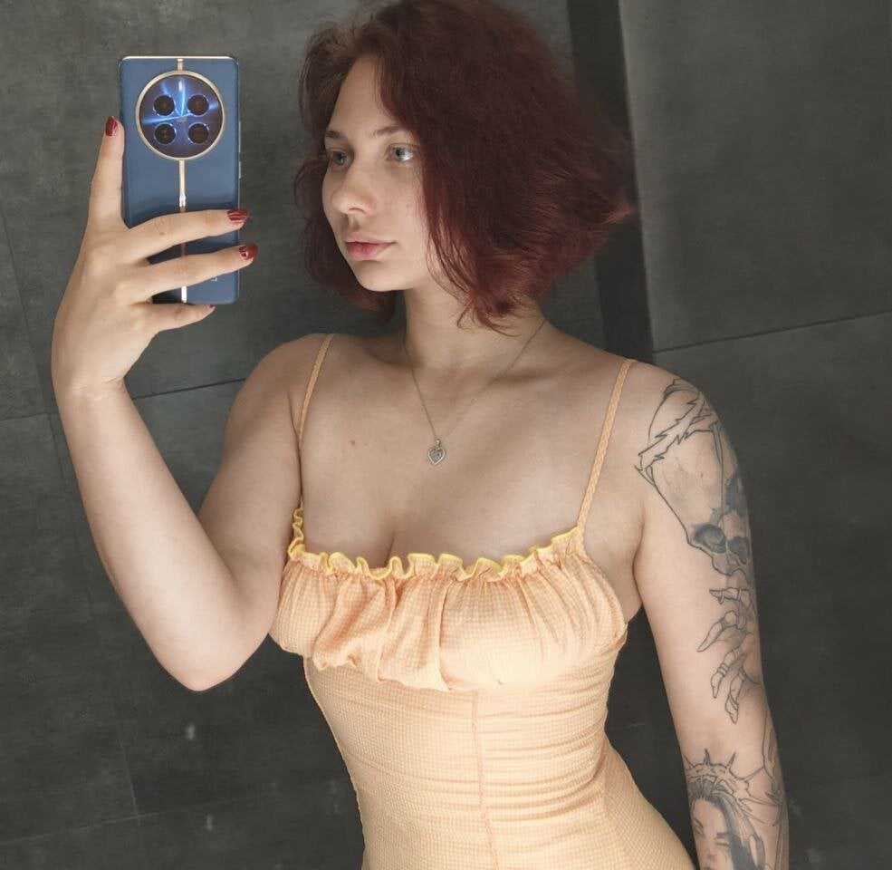 hanna_revees from stripchat