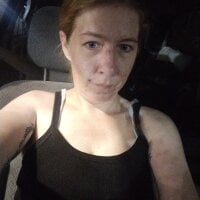 bosslady2044's Offline Chat Room