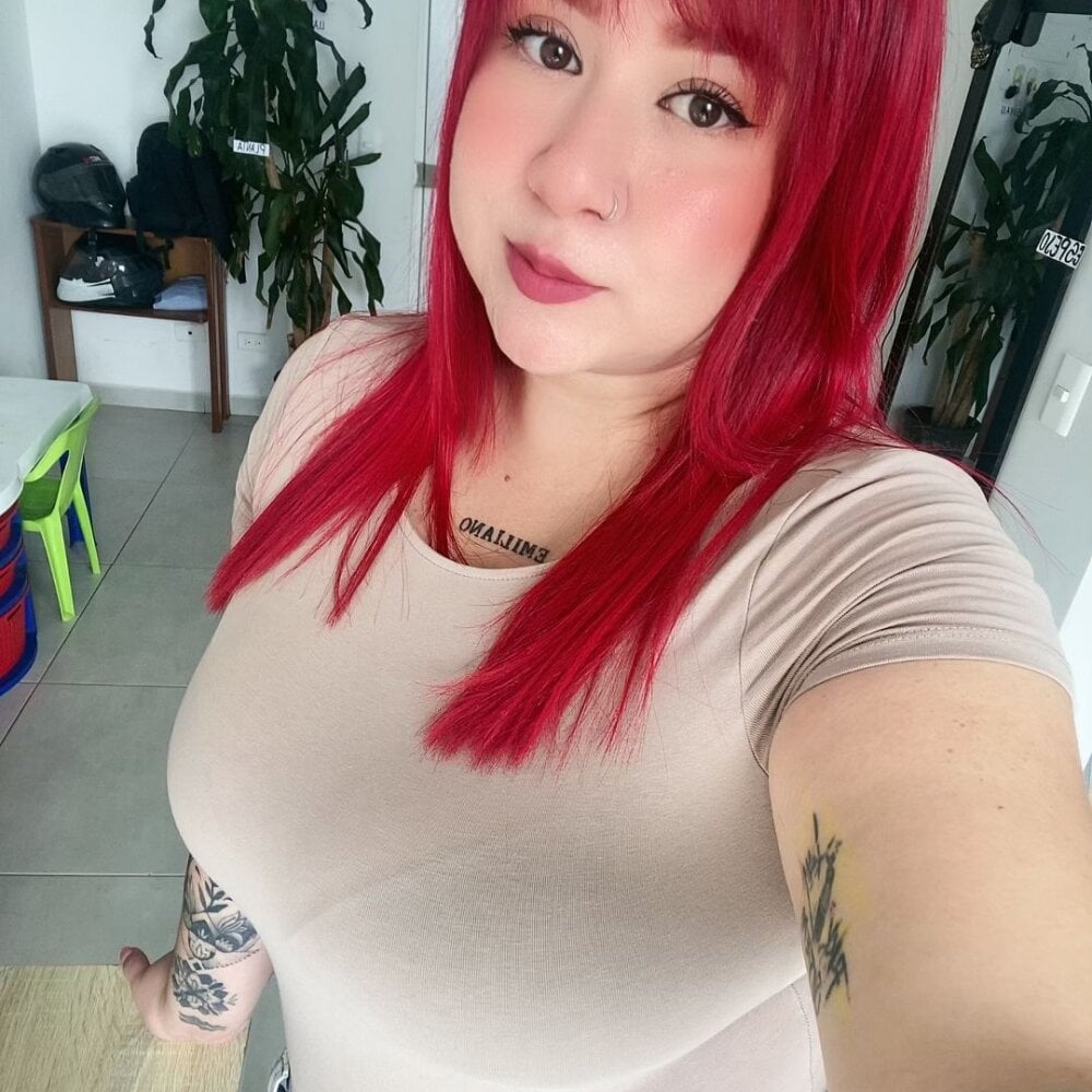 bellavelvet_1 from stripchat