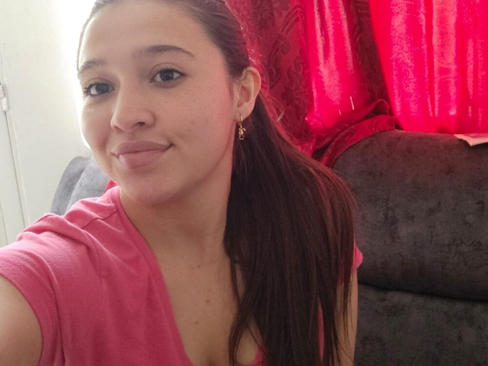 gema_roberts profile