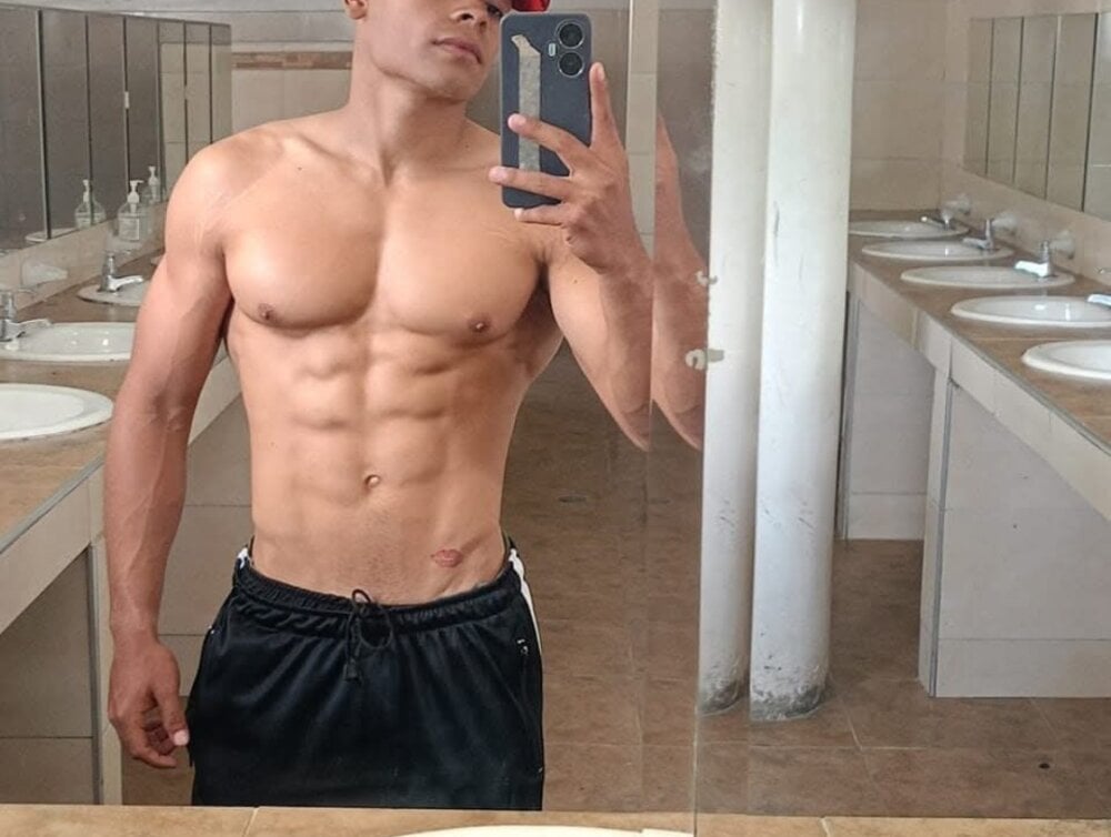 evan_stick's Offline XXX Chat