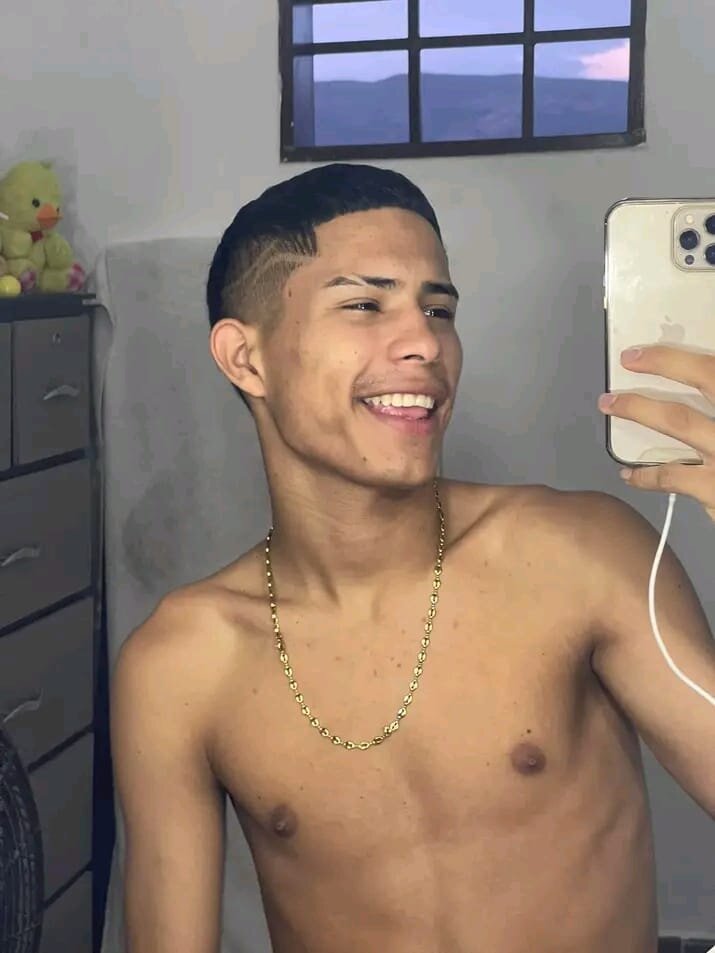 Bi_Latin_Guys1