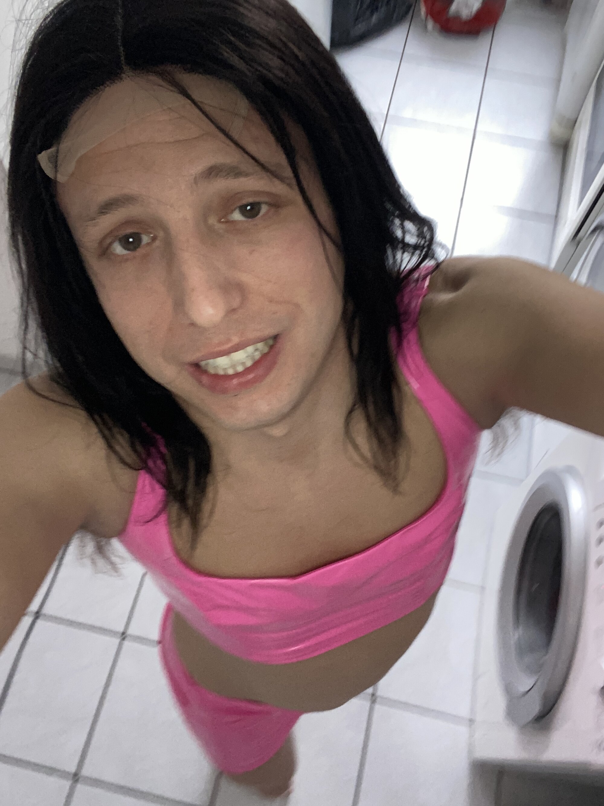 sissycrazyfist