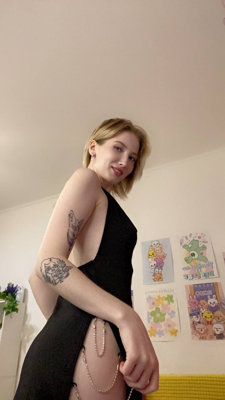 Emmi_Li