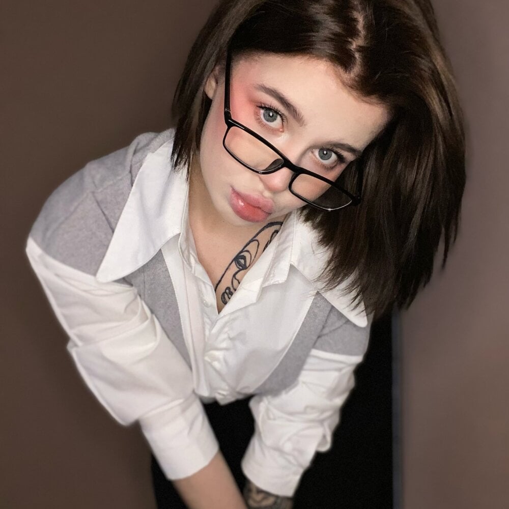 StudentRose profile