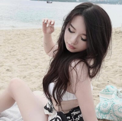 Ryn_S2_ private show