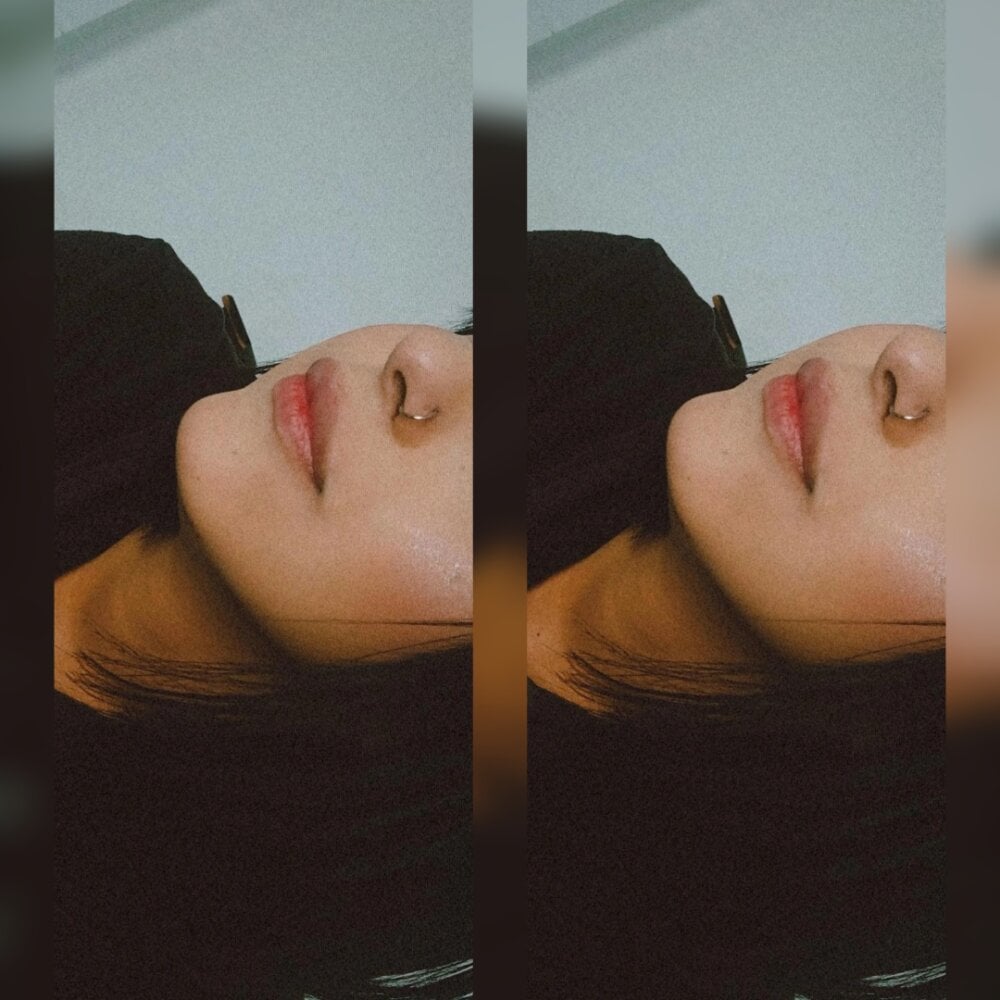 sexcityguide.com rossecollins livesex profile in bisexual cams