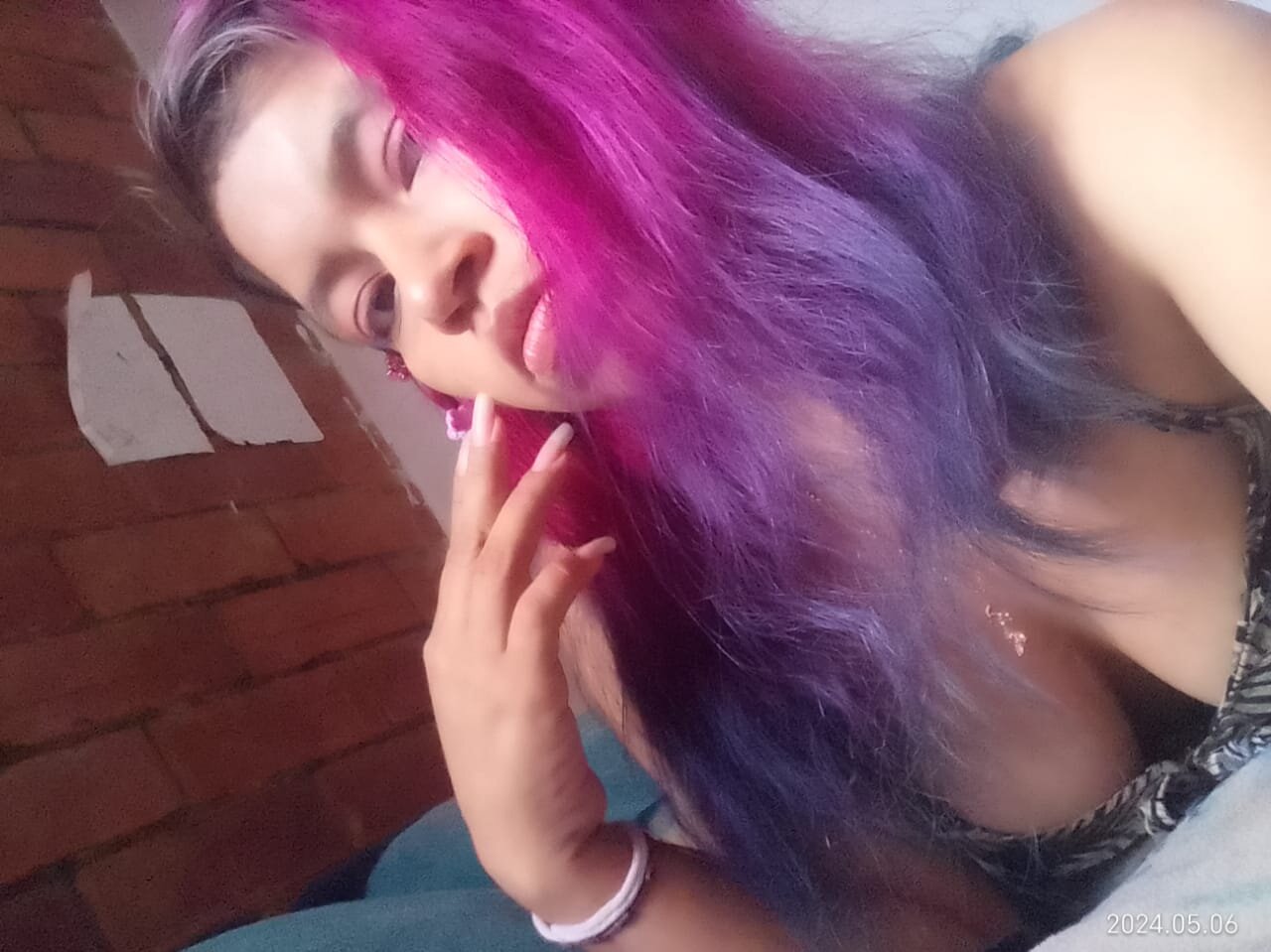 _Emmy_x
