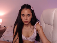 celeste_roberts1's Offline Chat Room