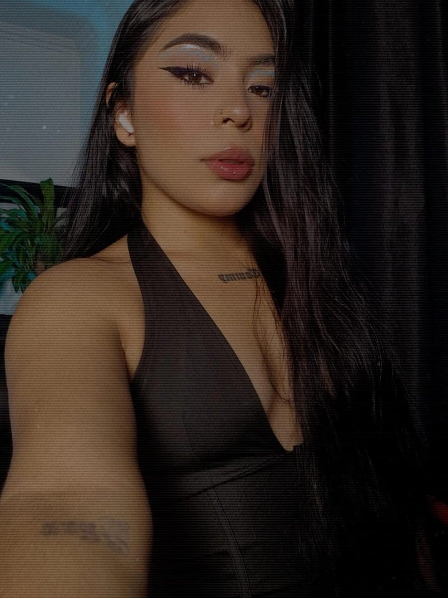 stripchat valkyria_12 webcam profile pic via iluvcams.com