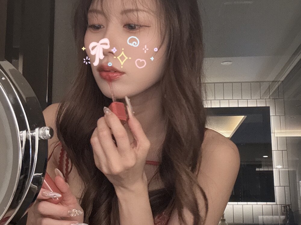 Nene_happy's Offline XXX Chat