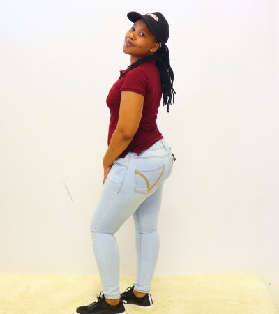 bootyxx25 🏾 webcam chat