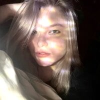 wild_berries's webcam live show