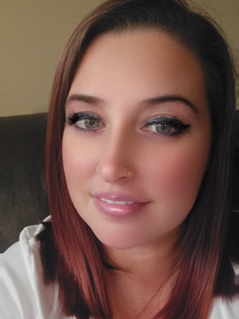 livesex.fan misswetkitty35 livesex profile in some-where-in-africa cams