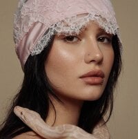 แชท XXX สดของ MiaNixy