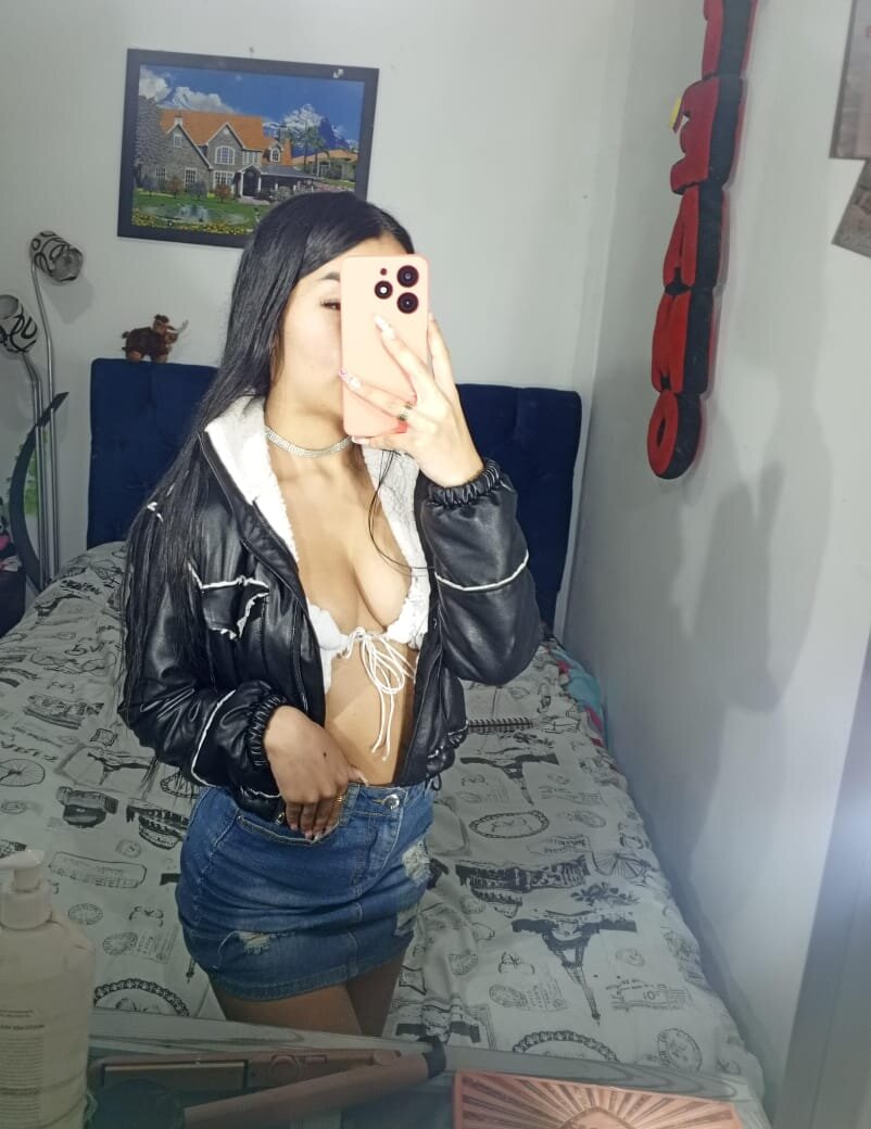 Karina_Arisona